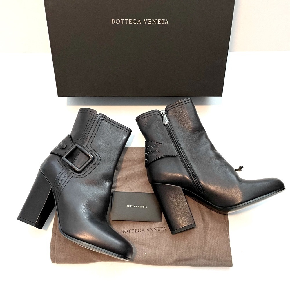 BOTTEGA VENETA Intrecciato Weave Leather Moto Boots bootie woven buckle zip 40